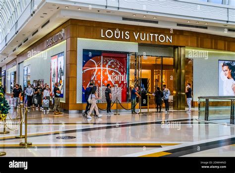 louis vuitton chadstone